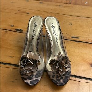 Beverley Feldman Leopard Wedge Sandal Size 8